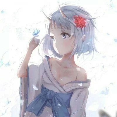 《丧尸围城4》弗兰克变身生化3吉尔 抹胸短裙贼性感